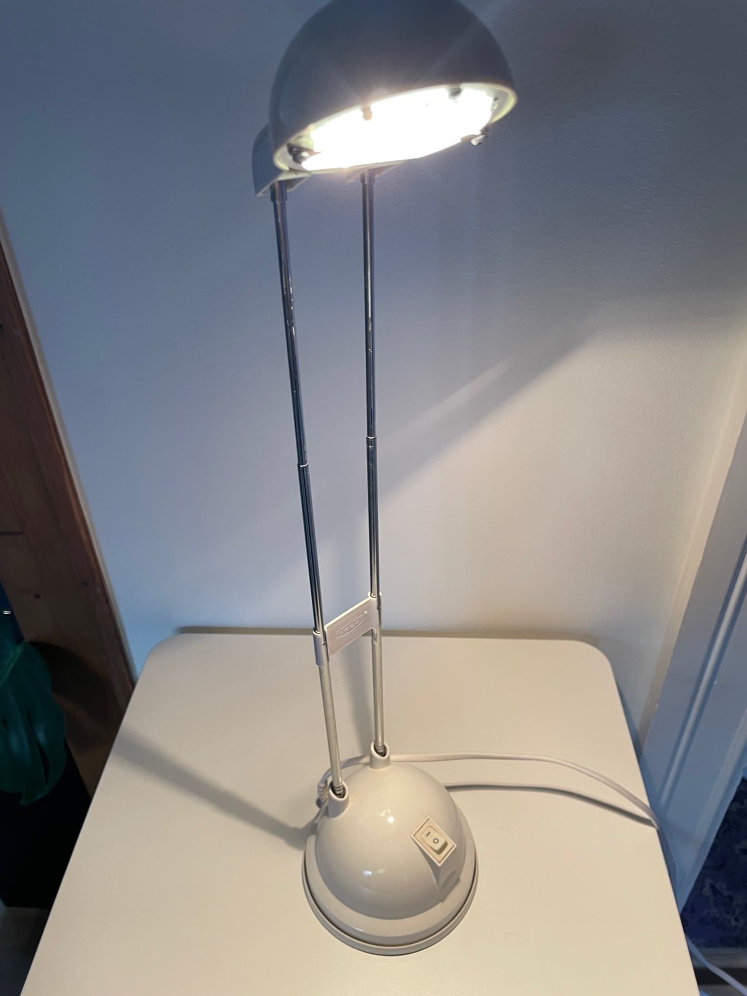 Vintage 1990s IKEA Espressivo Desk Lamp Telescoping White