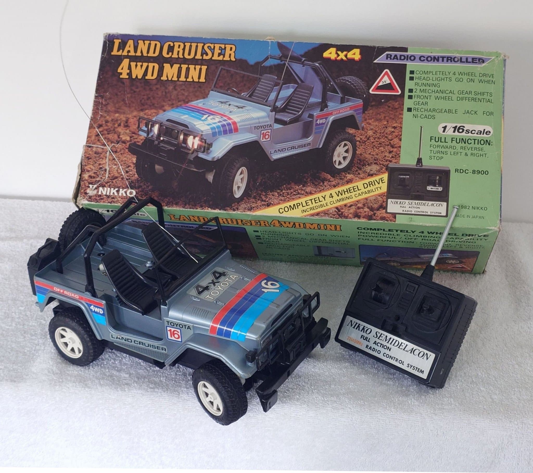 Nikko Toyota Land Cruiser 4WD Mini RC Radiostyrd bil 1992