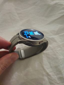 Samsung Galaxy Watch 5 Pro LTE/4G - Gray Titanium - Nyskick & Original D-Buckle!