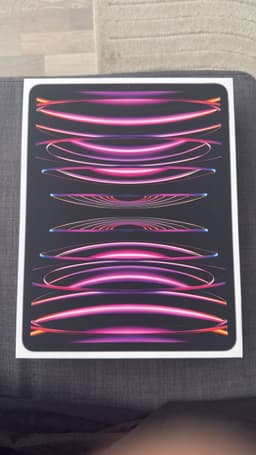 iPad Pro 12,9 tum (M2, 6:e generationen) Wifi, 128 GB + Apple Pencil 2:e + Folio