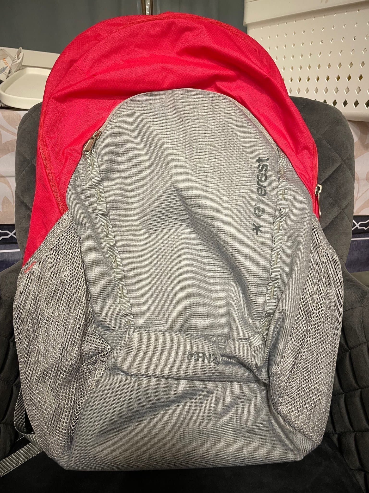 Everest Ryggsäck - pinn/Grå