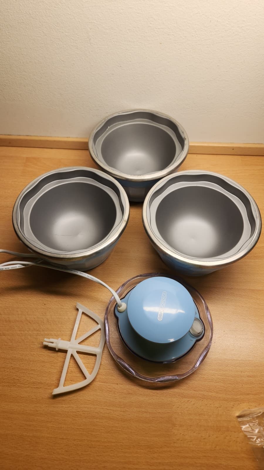 OBH Nordica 6623 Glassmaskin – Inklusive 3 frysskålar (320 ml per skål)