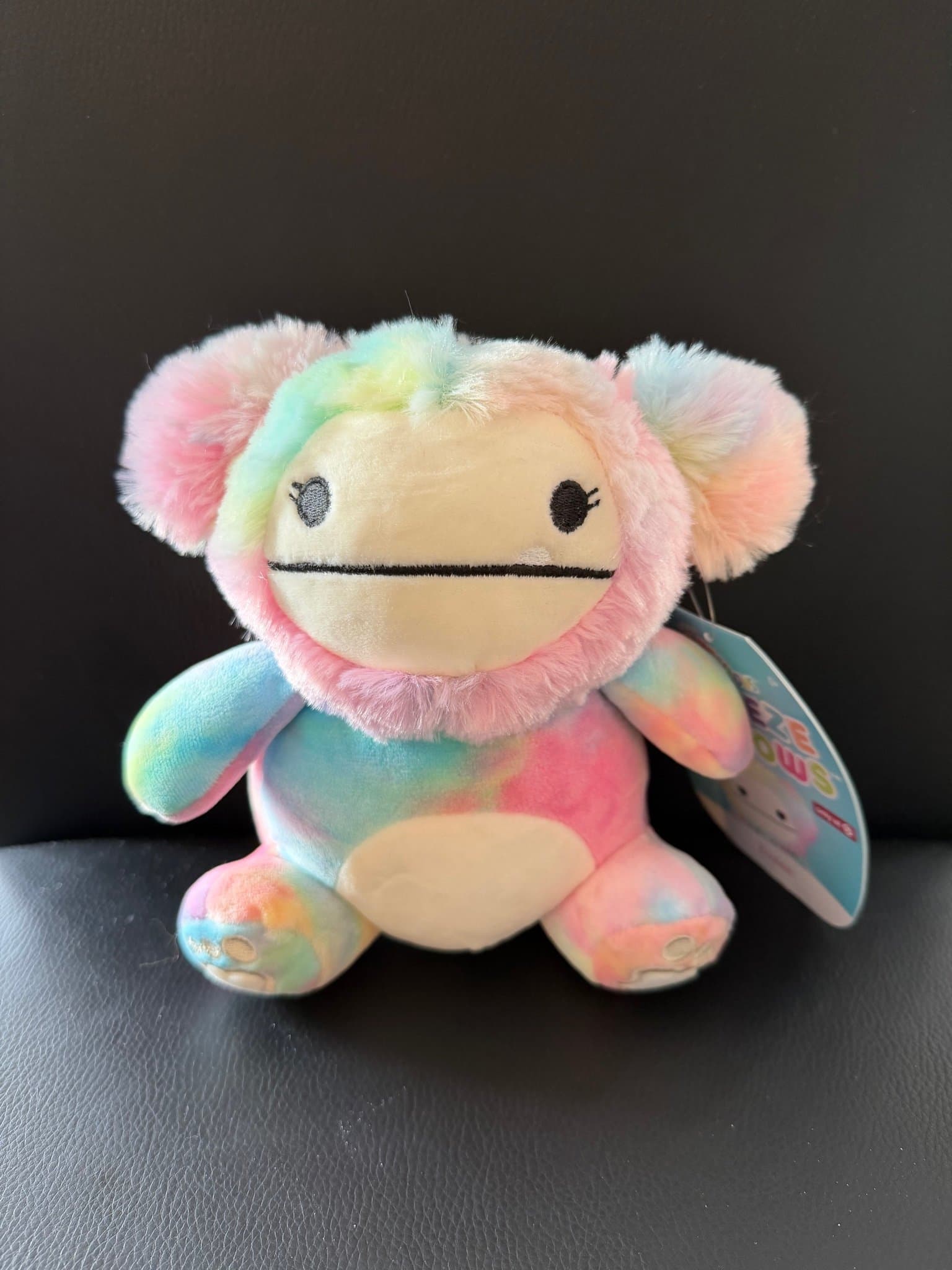 Squishmallows Squeeze Mallows Zaylee Rainbow Yeti Mjukdjur