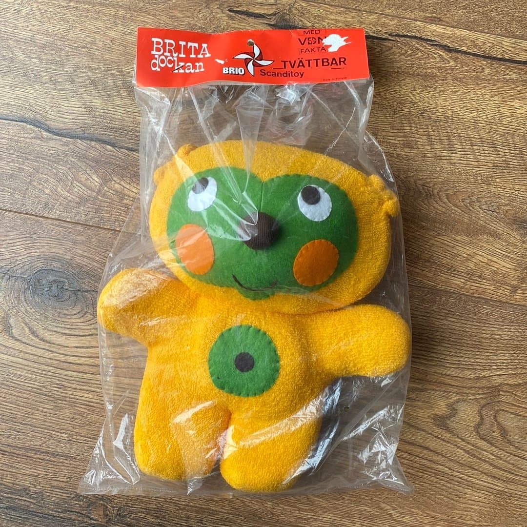Brio Scanditoy Brita Dockan Tvättbar Gul Mjukdjur