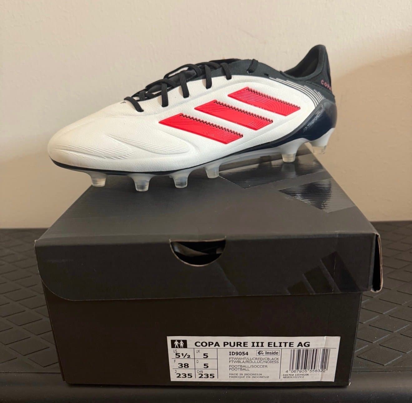 Adidas Copa Pure III Elite AG Fotbollsskor Vit/Röd/Svart (Storlek 38)