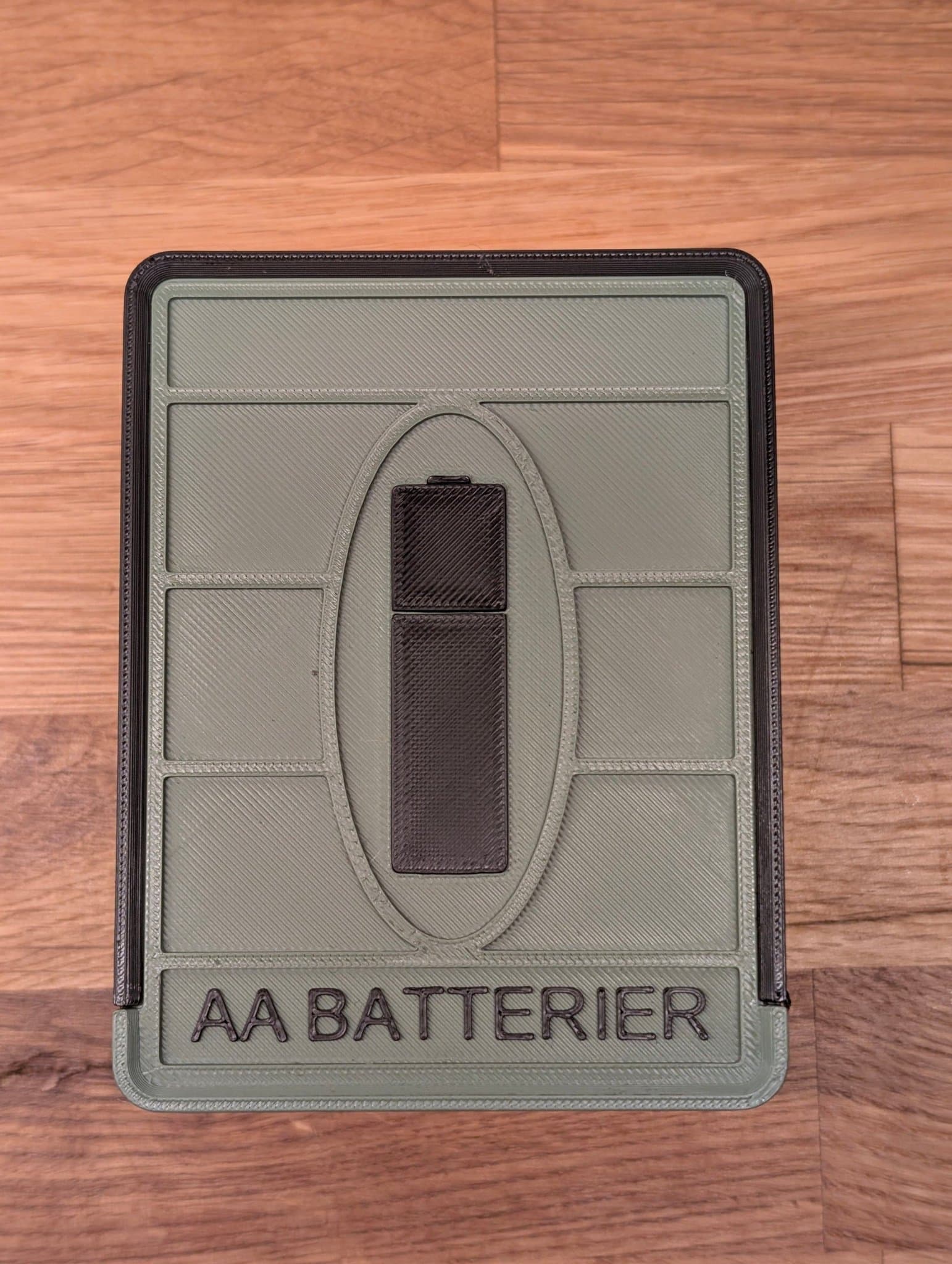 Batterilåda för vapenskåpet - AA x24