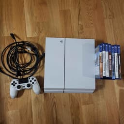 Playstation 4 White 500GB + spel