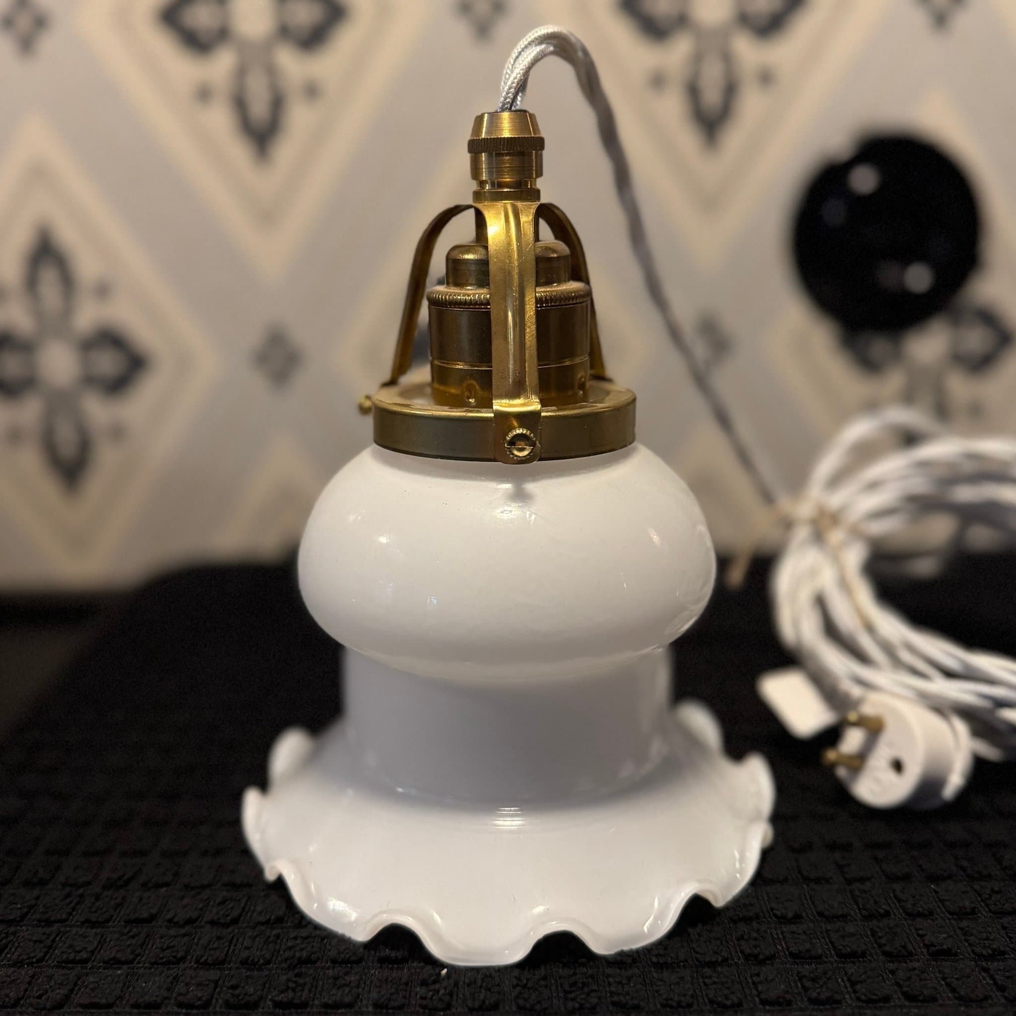 Fönsterlampa Taklampa Karlskrona lampfabrik NY VARA