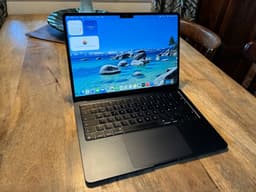Apple MacBook Air 13” M3 2024