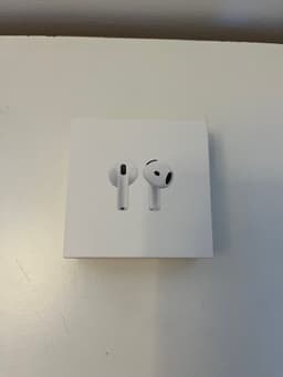 Apple AirPods 4 med USB-C-laddningsetui