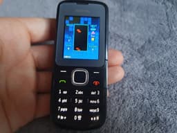 Nokia C1 mobiltelefon