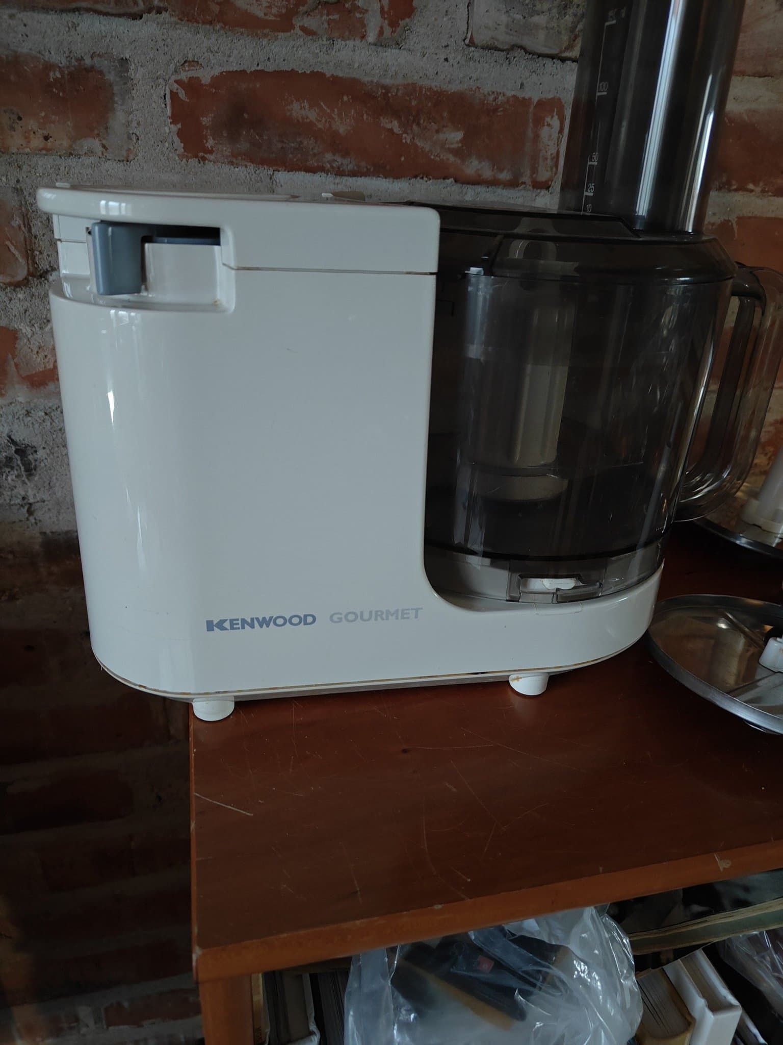Kenwood Gourmet foodprocessor. Model FP250.