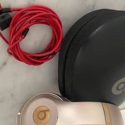 Beats Studio hörlurar