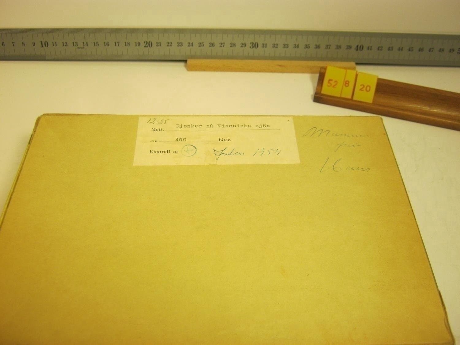 400 b, gammalt (1954) pussel i trä, Djonker på Kinesiska sjön, Mkt fint skick