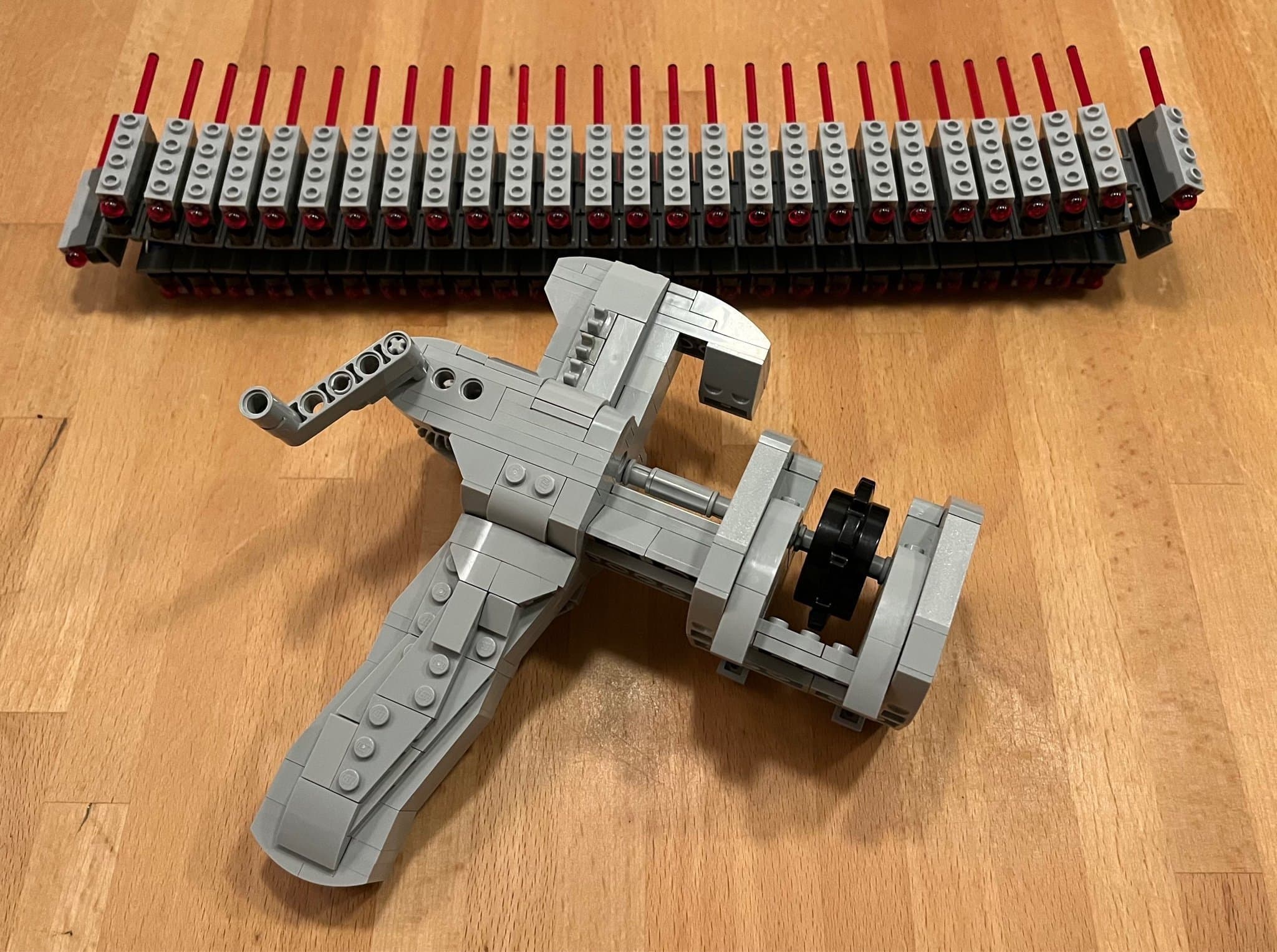 LEGO Kulspruta med patronband