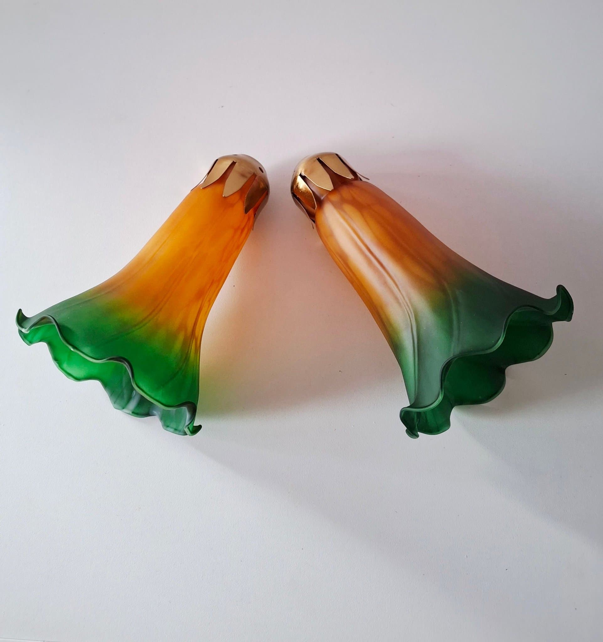 RETRO STIL 2ST. GLASKUPOR FÖNSTERLAMPA NOSTALGI LAMPDELAR LAMPSKÄRM GLASSKÄRM