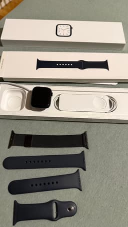 Apple Watch Series 7 GPS + Cellular