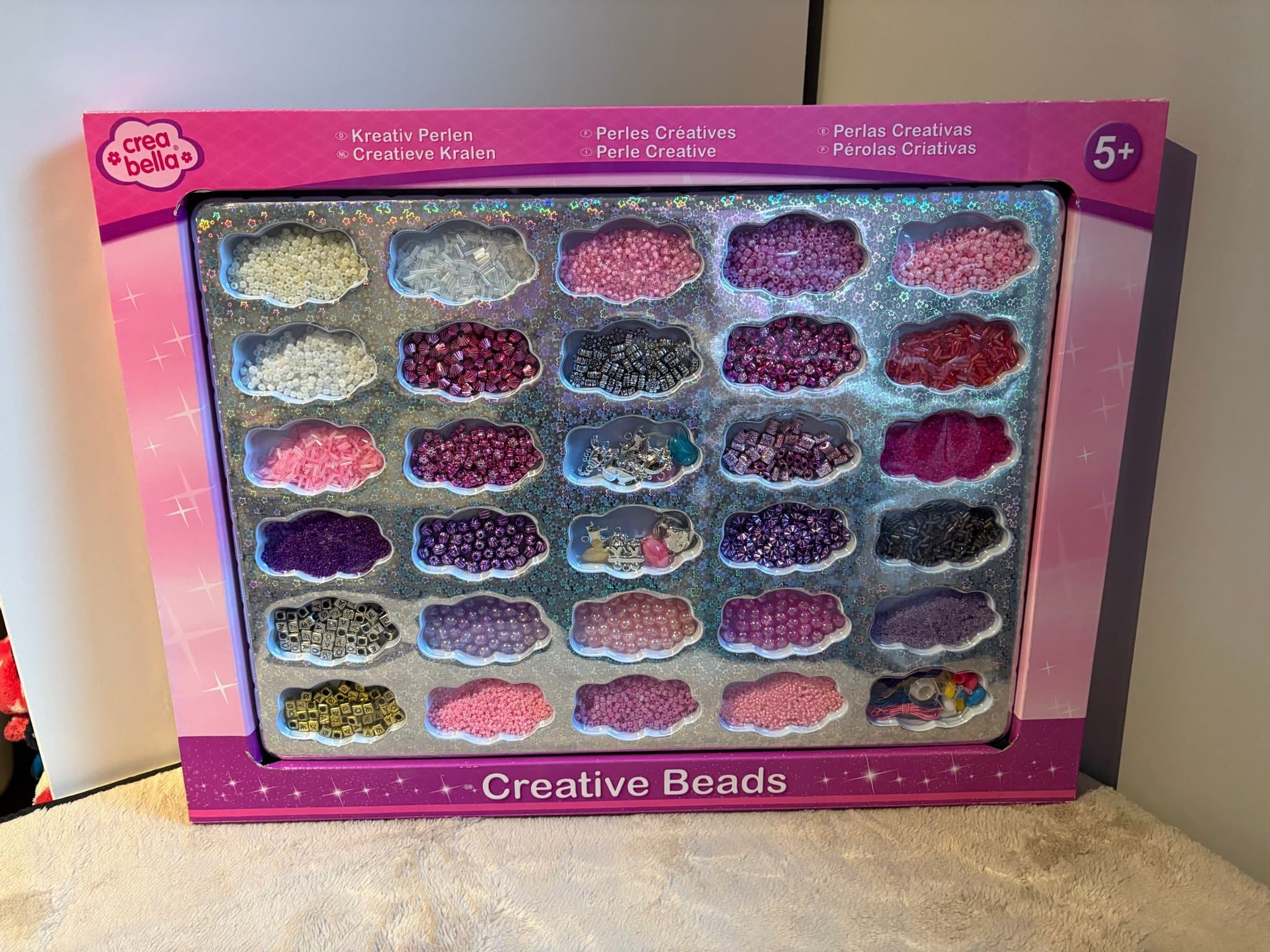 Nytt! Stort set med pärlor