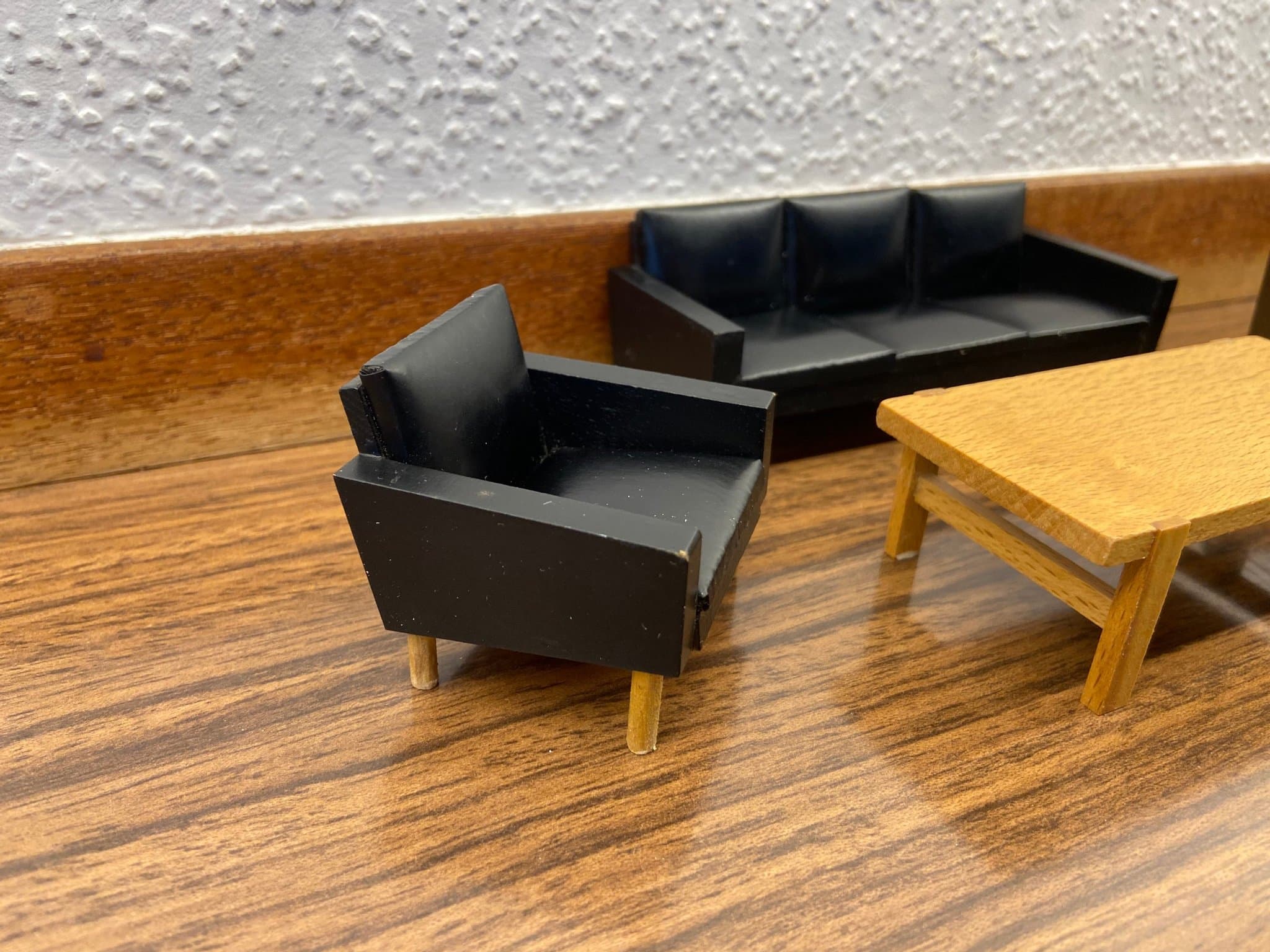 Lundby - Soffa - Fåtölj - Soffbord - Dockskåp