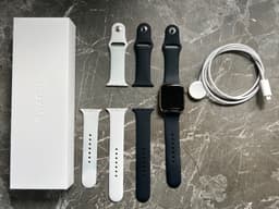 Apple Watch Series 9 (GPS + Cellular) Stainless Steel 45 mm