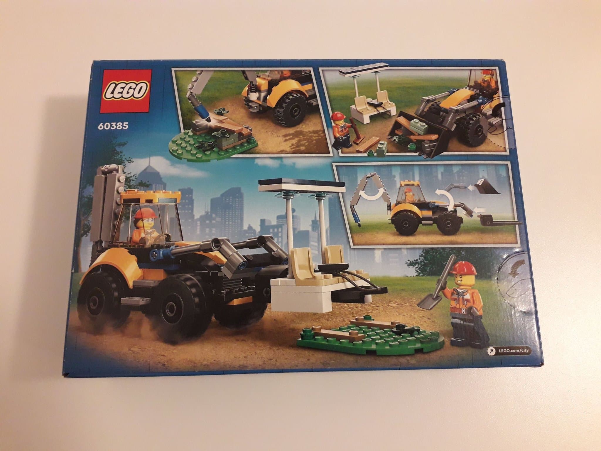 LEGO City 60385 Grävlastare från 2023 (oöppnad)