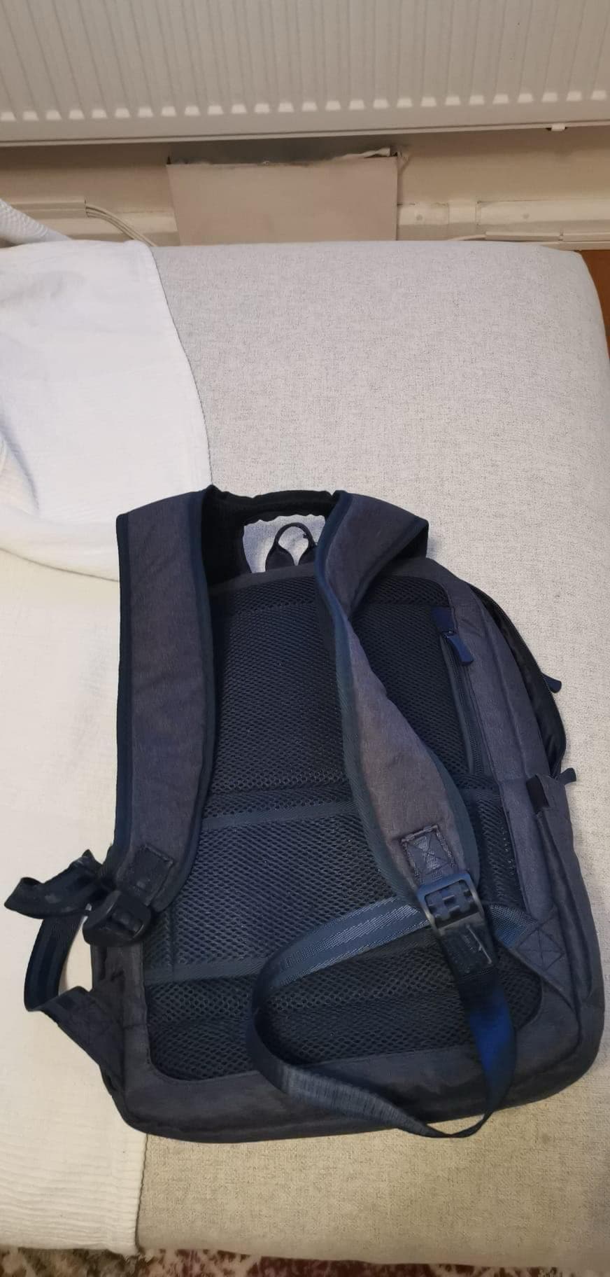 Rivacase blå ryggsäck