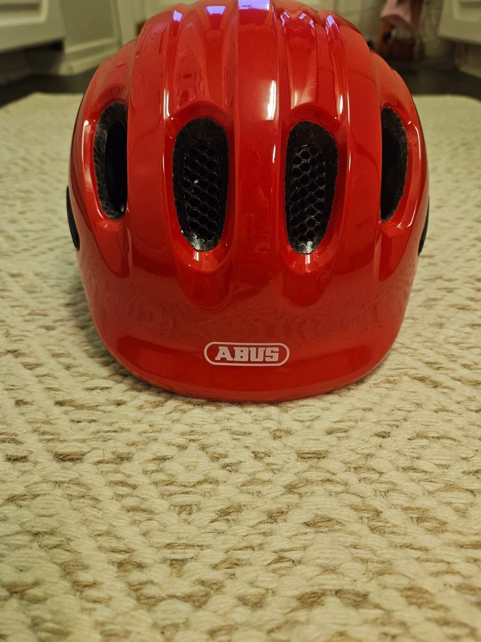 ABUS Cykelhjälm - Röd - Storlek S nytt