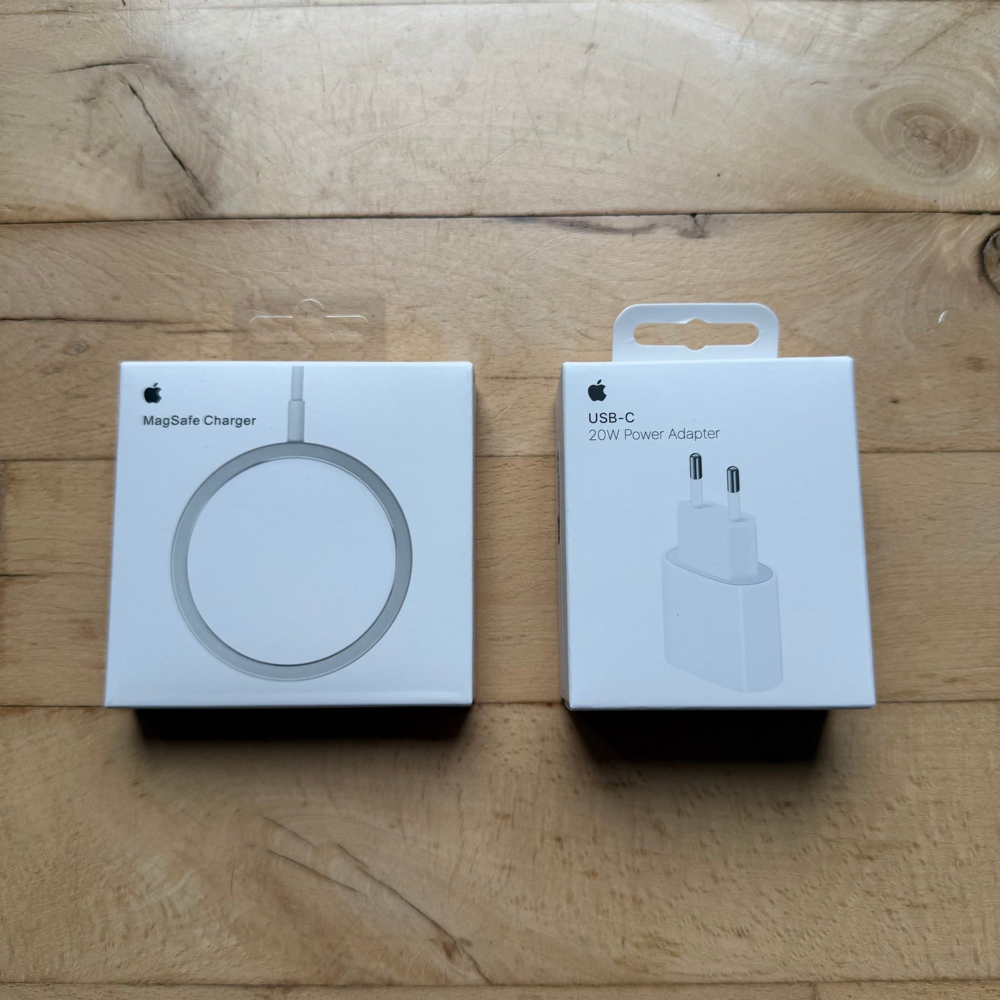 Apple - 15W Trådlös MagSafe Laddningsset