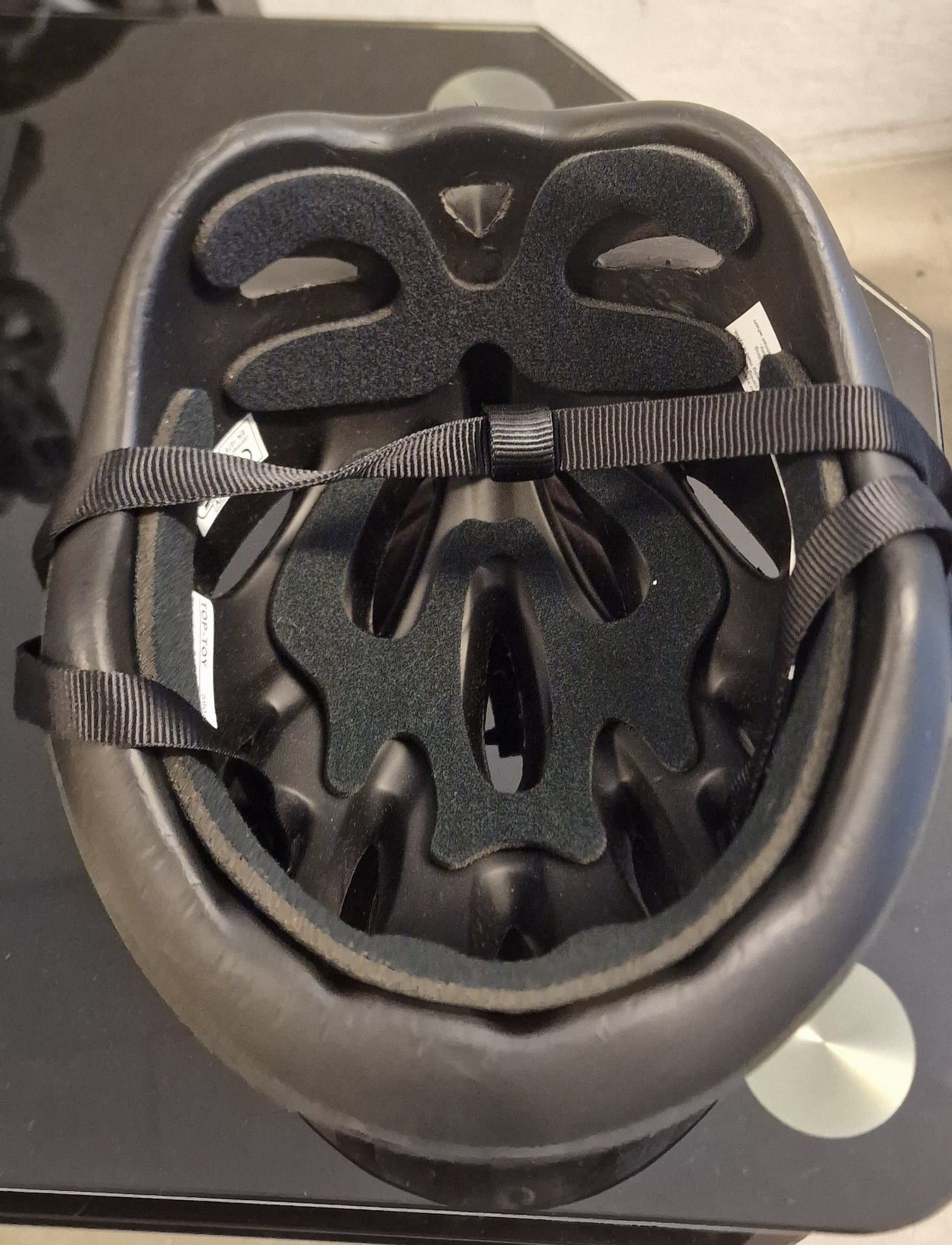 Cykelhjälm - Röd och Silver