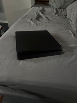 Sony Playstation 4 Slim