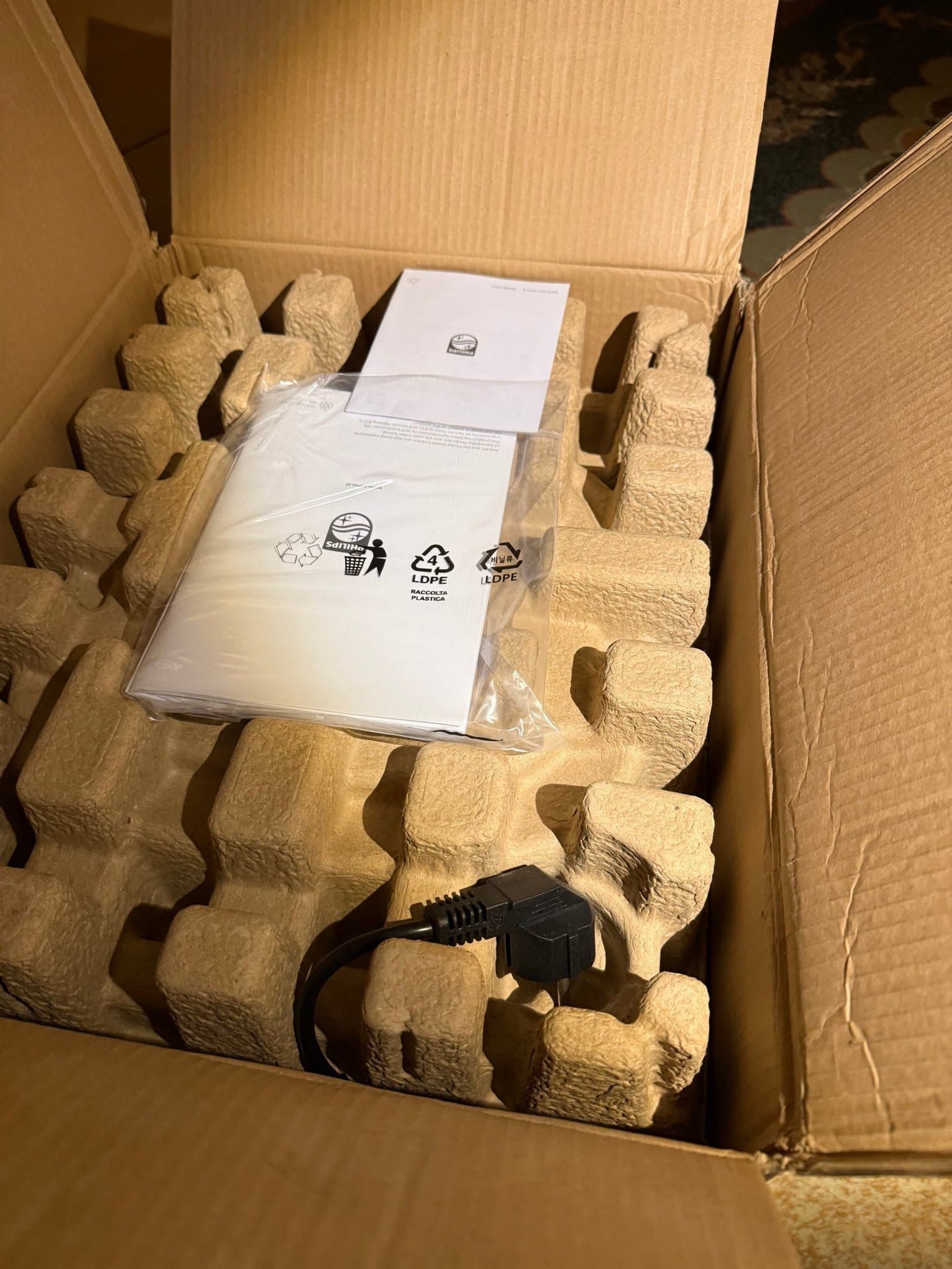 Helt Ny Oanvänd Philips Airfryer 5000 Series 7.2L