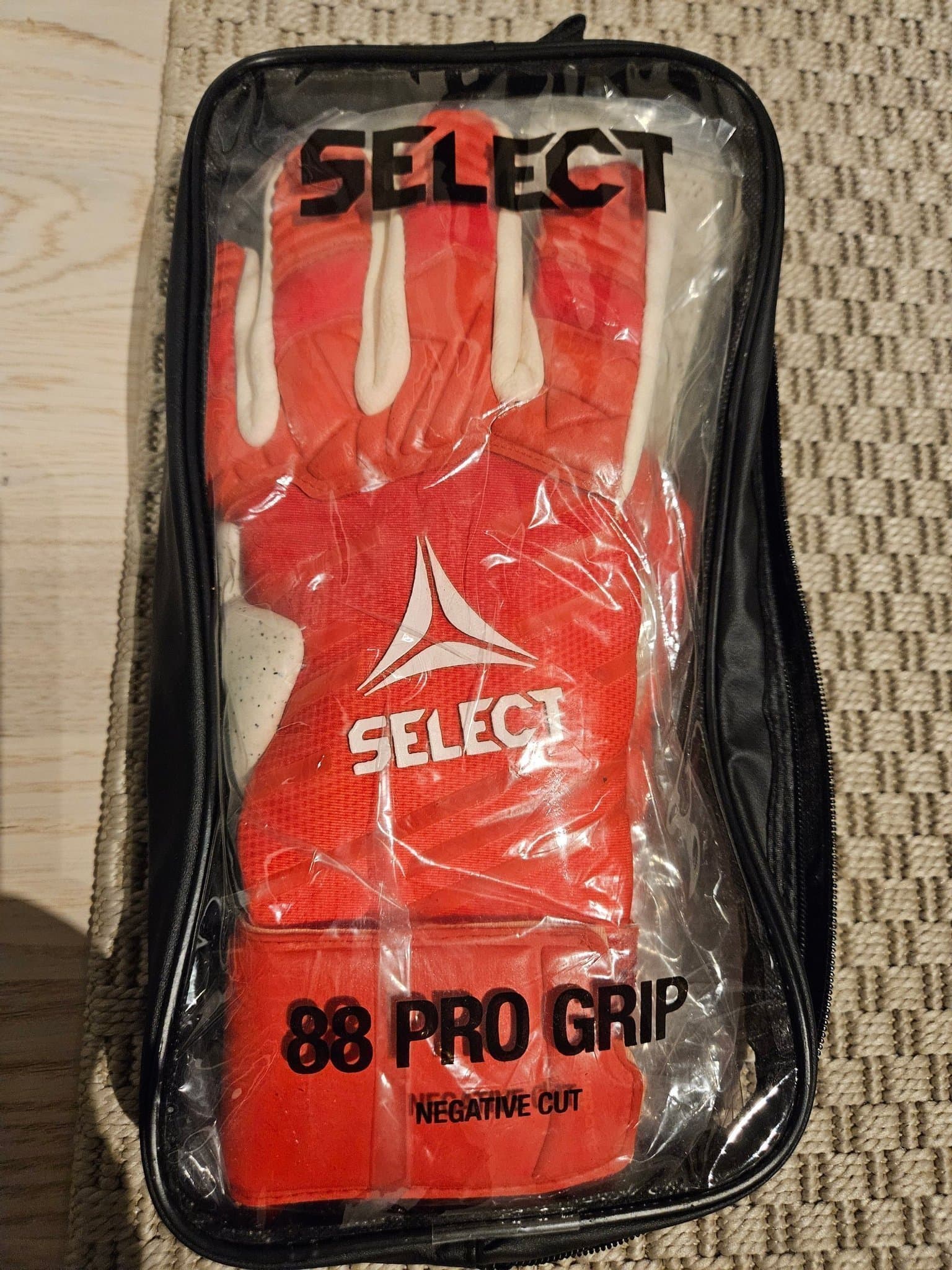 Select 88 Pro Grip Målvaktshandskar strl 9,5