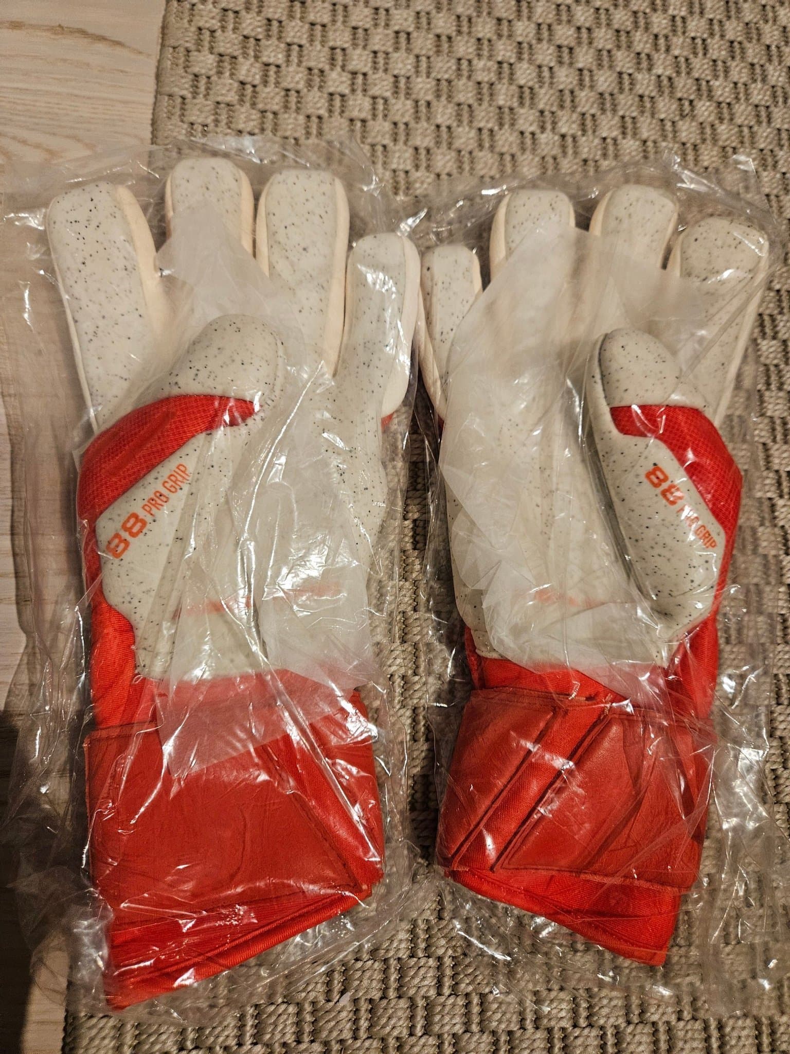 Select 88 Pro Grip Målvaktshandskar strl 9,5