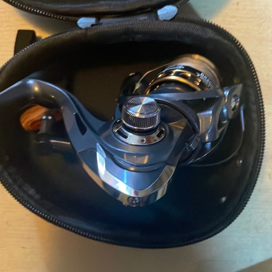 Spö och rulle i fodral