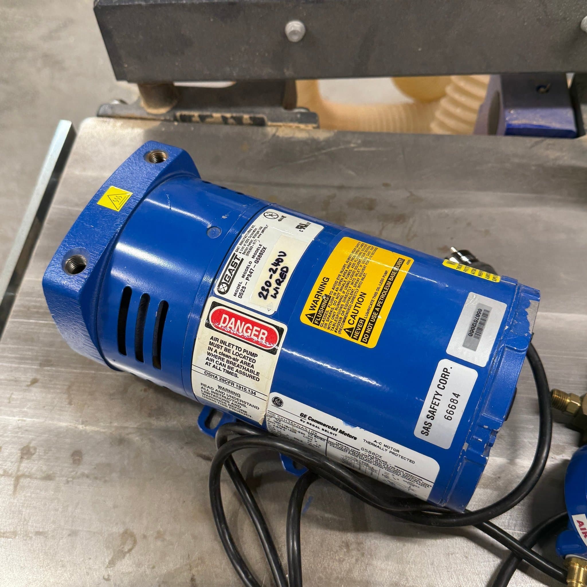 Sundström 540 Tryckluft mask friskluftspump lackering andningsskydd 3M versaflo