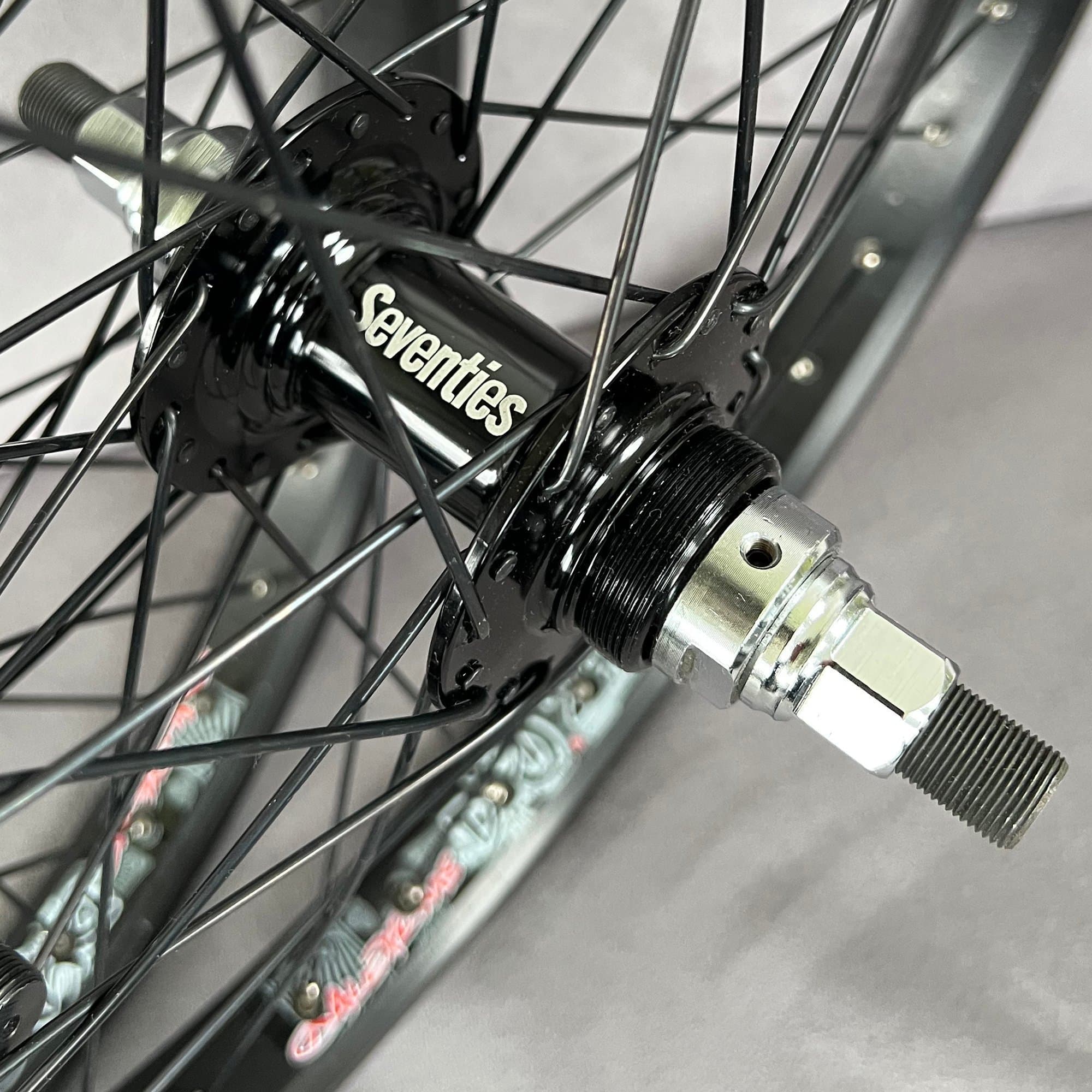 BMX mid school 20” 36H hjul. NOS. Seventies + KHE nav med 14mm axlar. Alex Rims