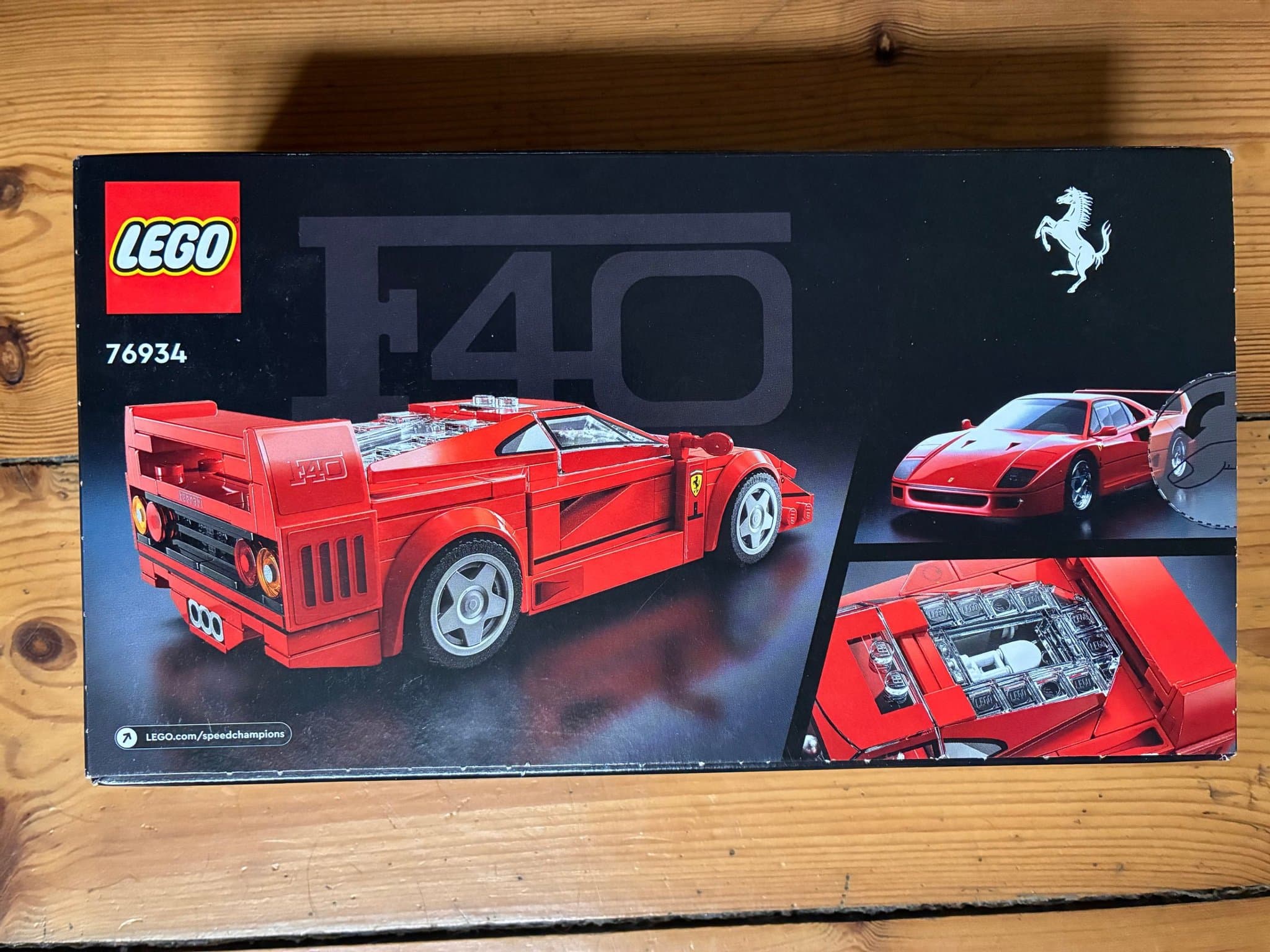 Oöppnad LEGO Speed Champions Ferrari F40 Competizione 76934