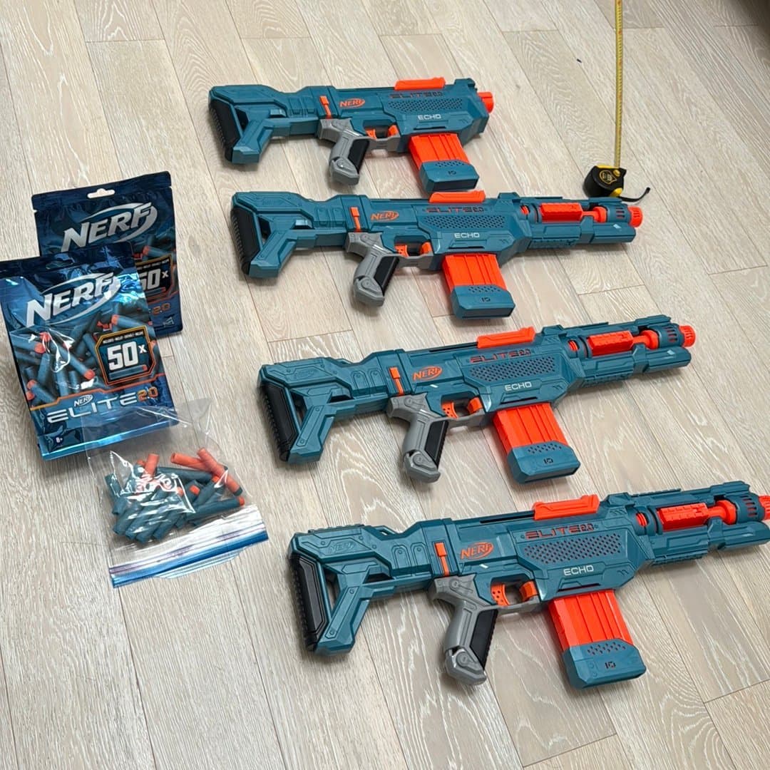 Nerf Elite 2.0 Echo CS-10 Blasters med tillbehör