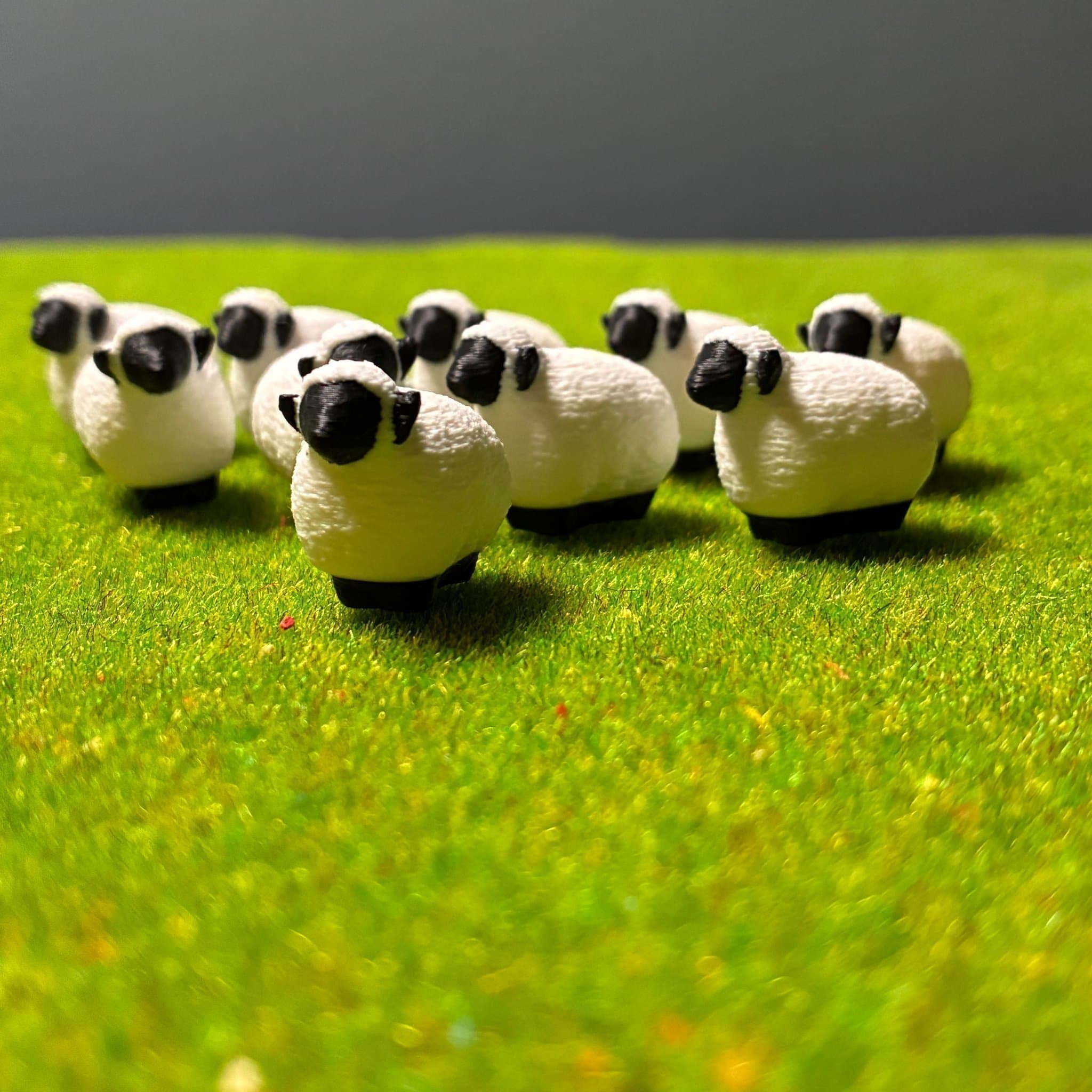 Miniatyr Får - 10 pack – perfekta till brädspel, dioraman och modellbyggen