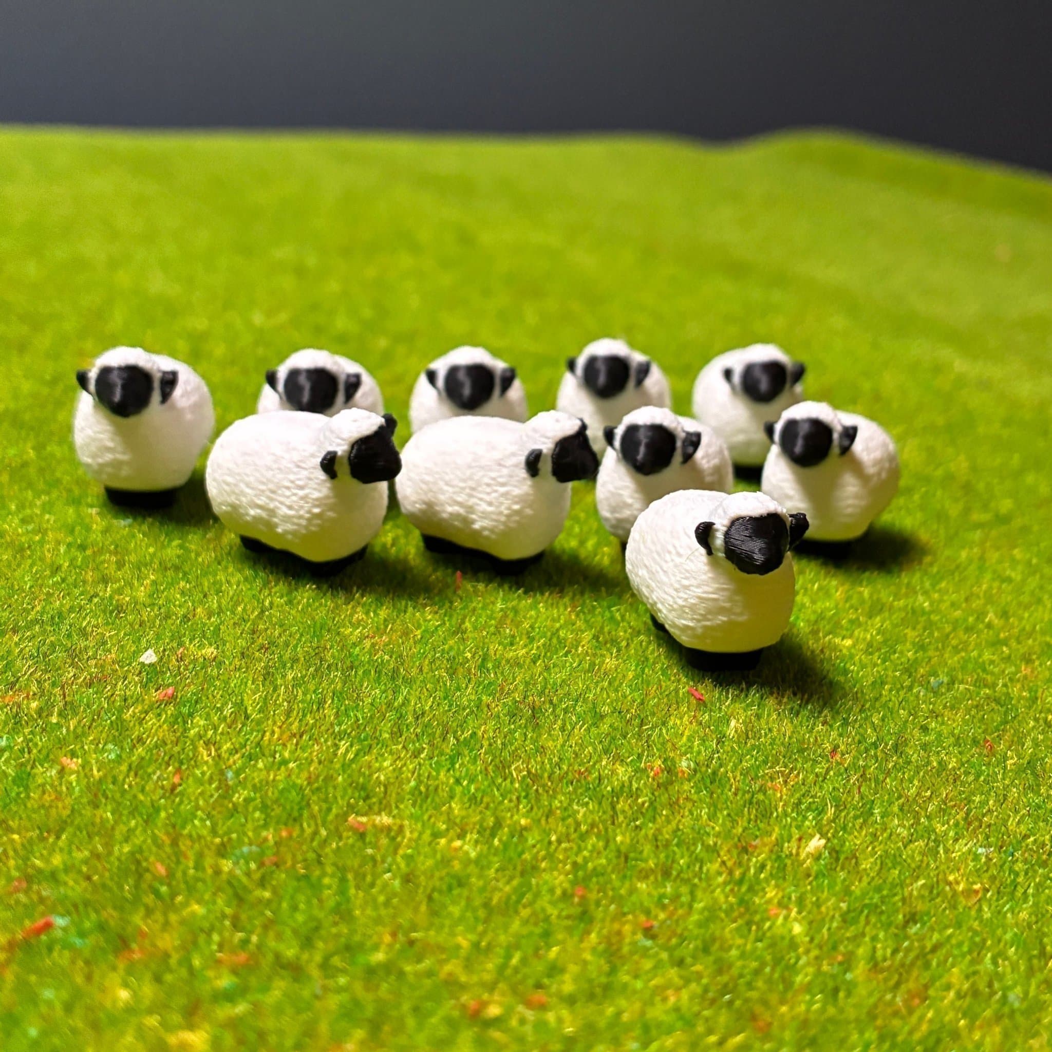 Miniatyr Får - 10 pack – perfekta till brädspel, dioraman och modellbyggen