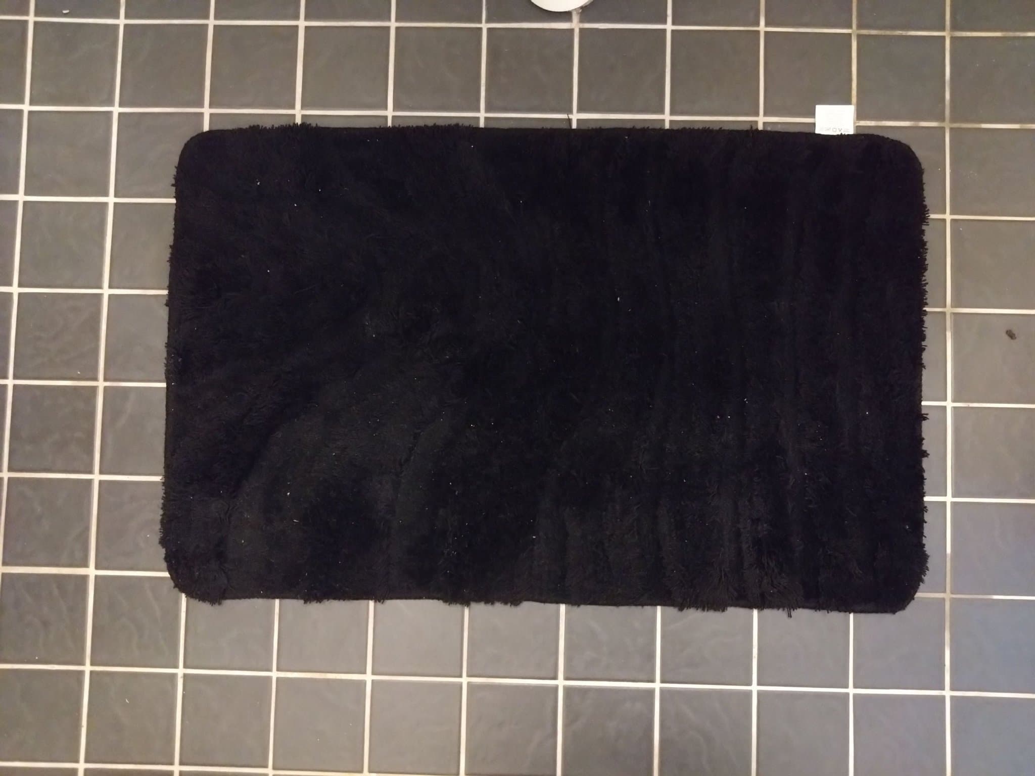 Badrumsmatta svart Duschy