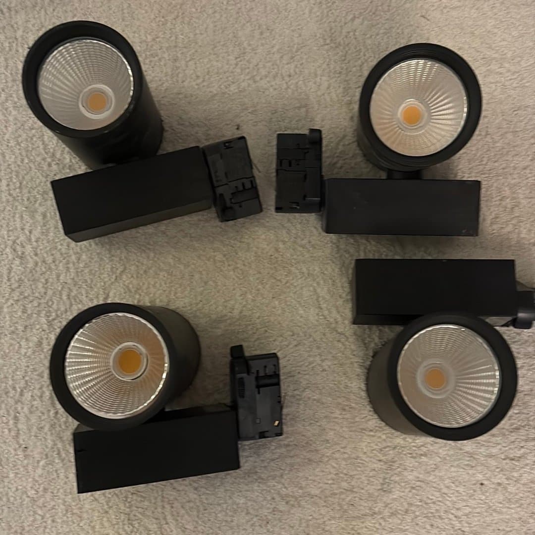 4-pack LED-spotlights för skensystem, 33W, 3000K, svart