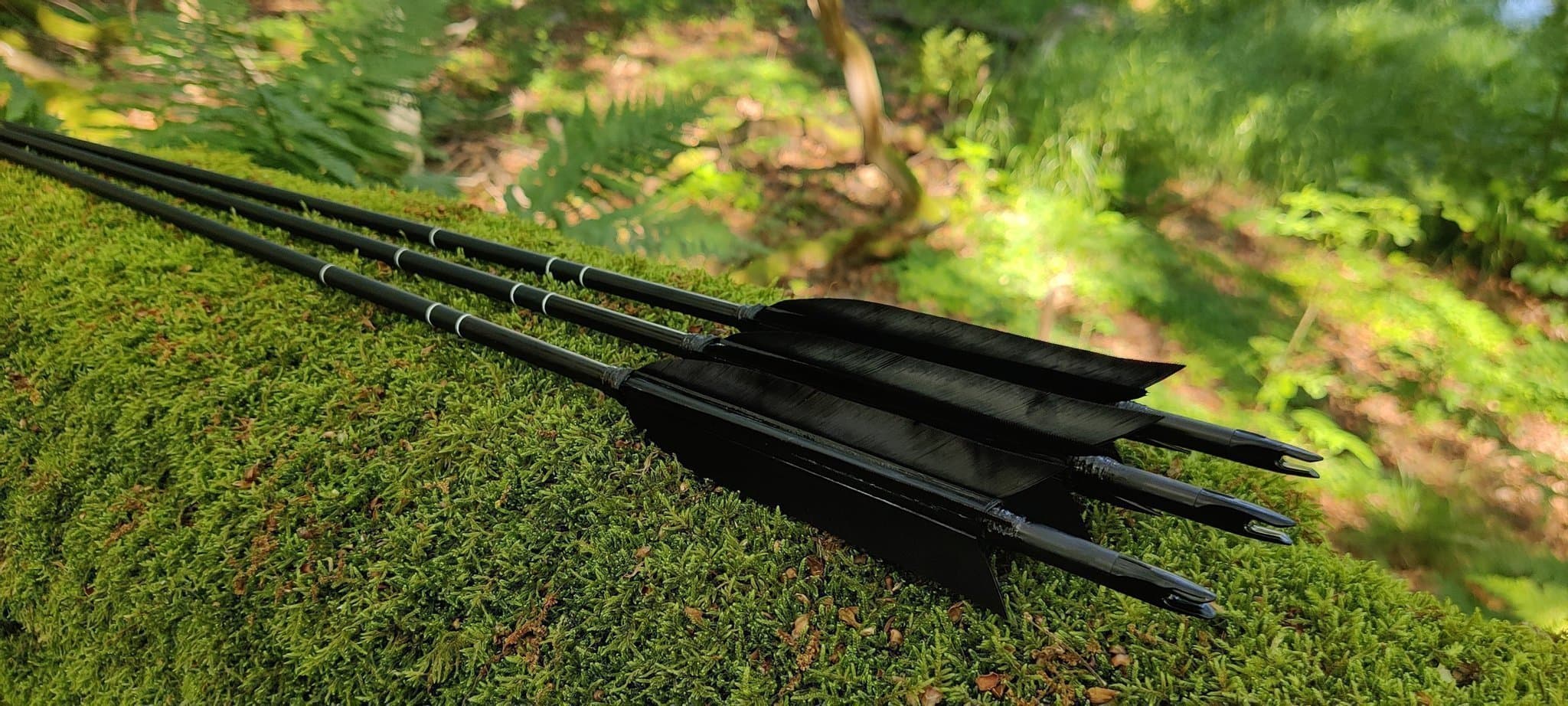 Handgjorda kolfiberpilar i högsta kvalite! - "Iron Raven" Set av 6!