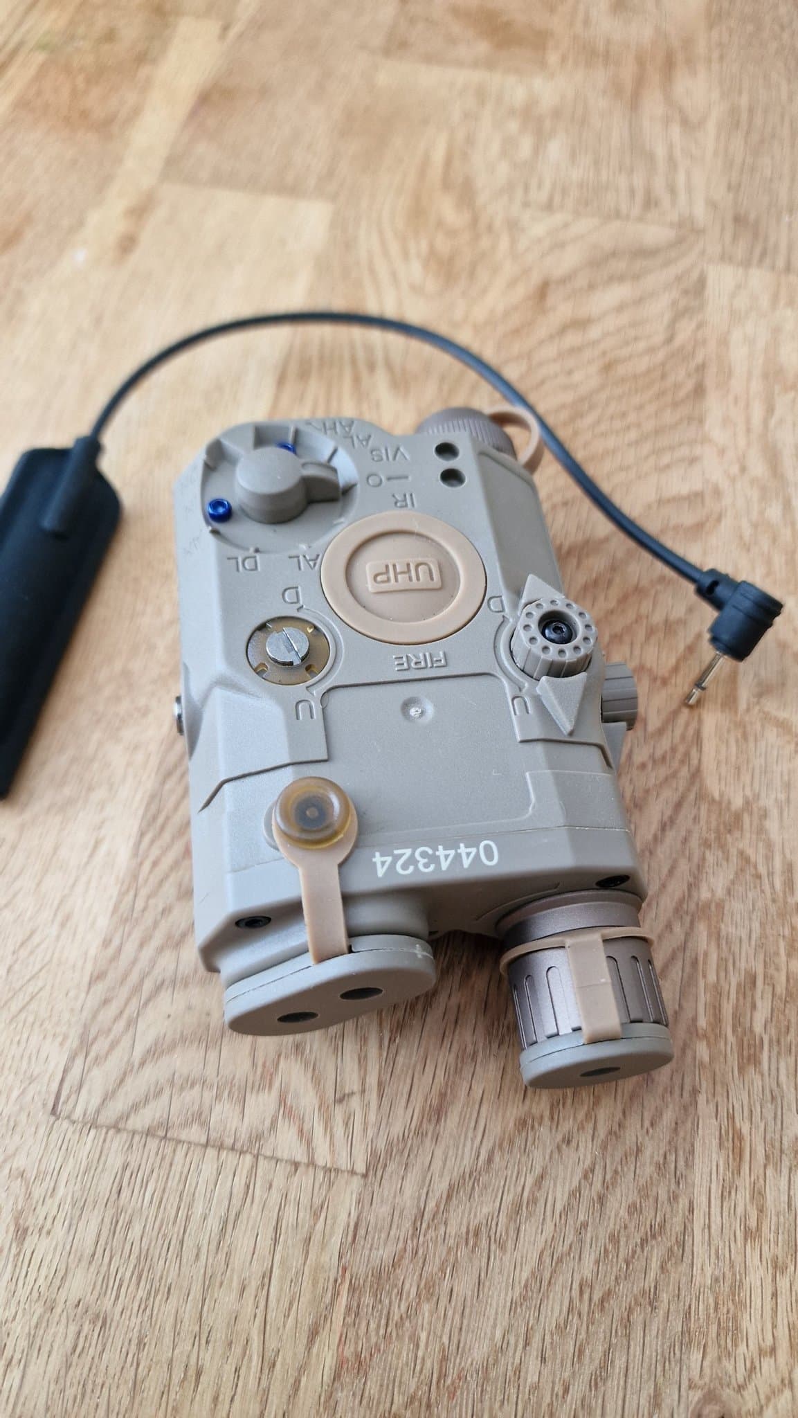 Airsoft PEQ15 full funktioner