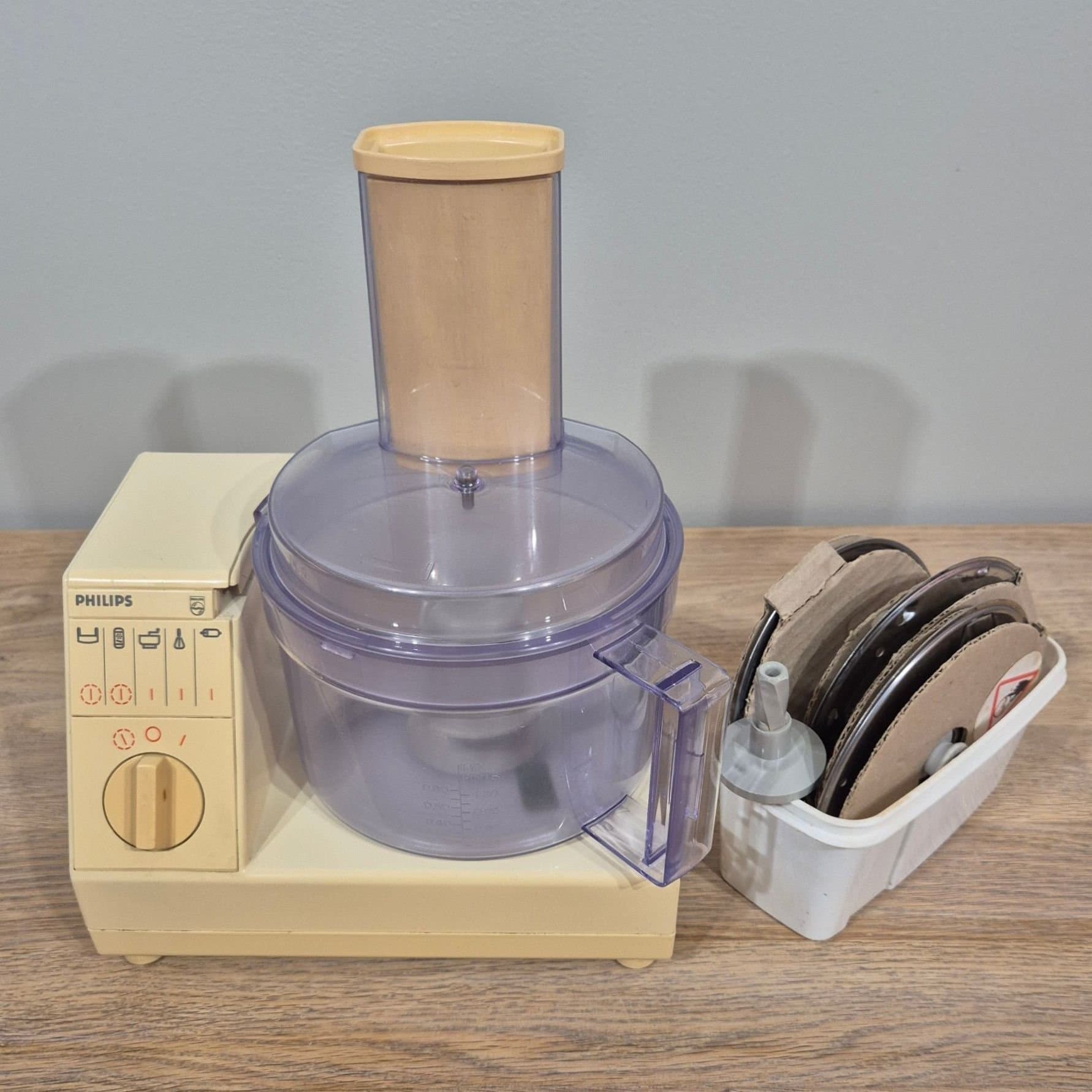 Philips HR 2375/D - Matberedare / Hushållsassistent / Köksassistent - Retro