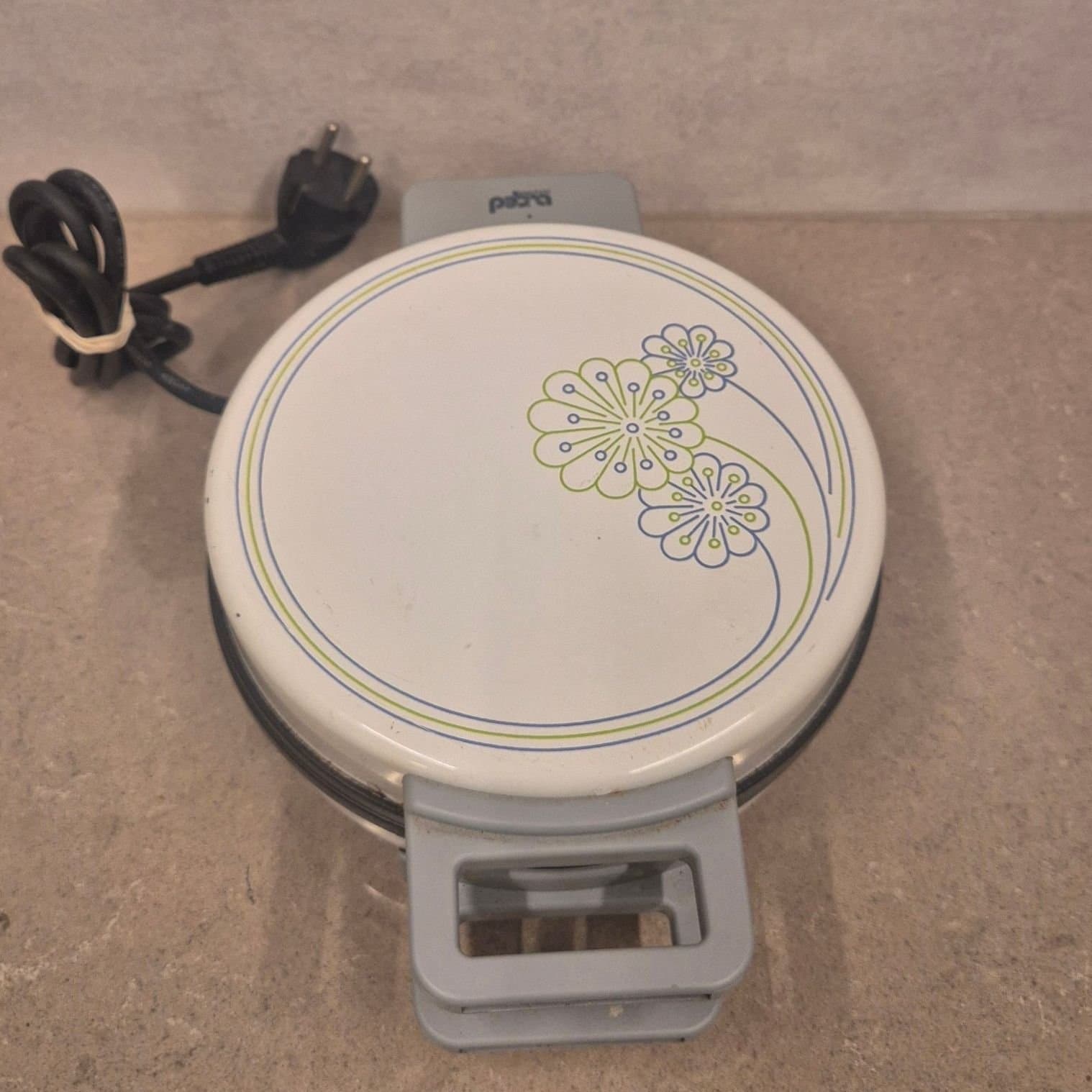 Petra Våffeljärn "WA 631" - Retro - Hjärtformade Våfflor