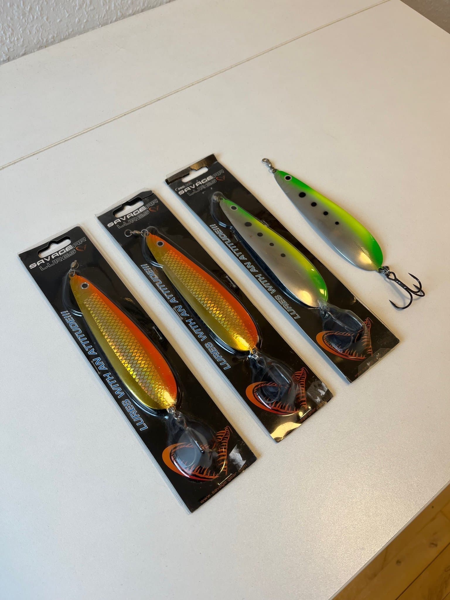 4 oanvända Savage Gear Herring Spoon