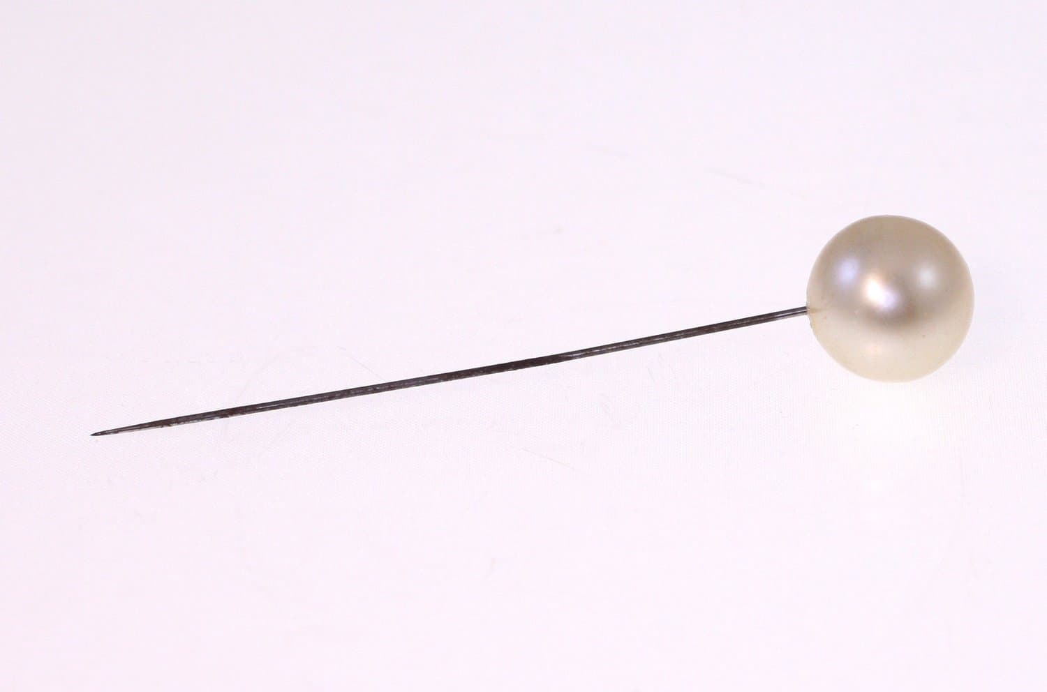 Vintage faux-pearl metal and plastic hat/dress pin-circa 1970s Great Britain