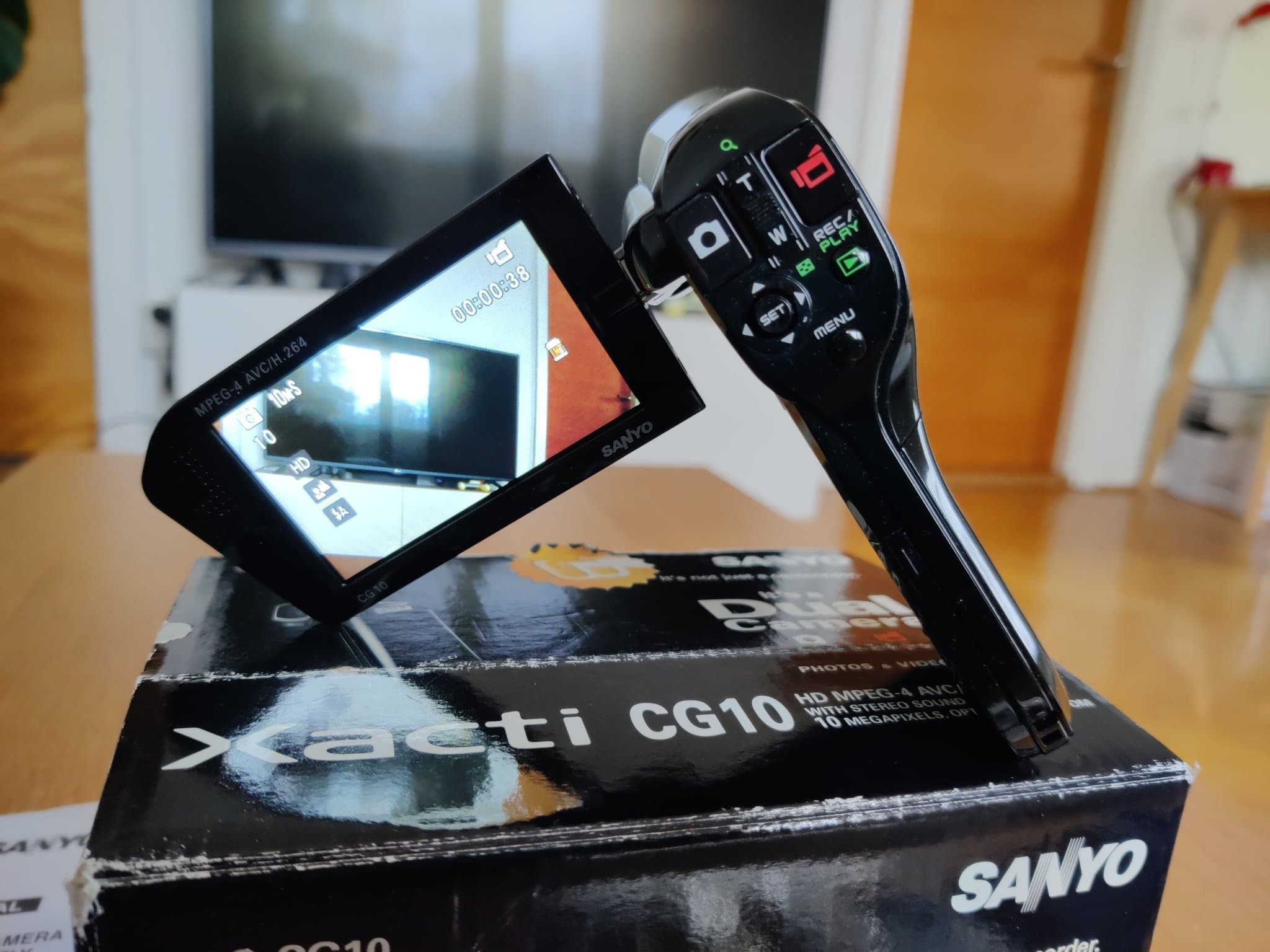 Sanyo Xacti HD videokamera med tillbehör