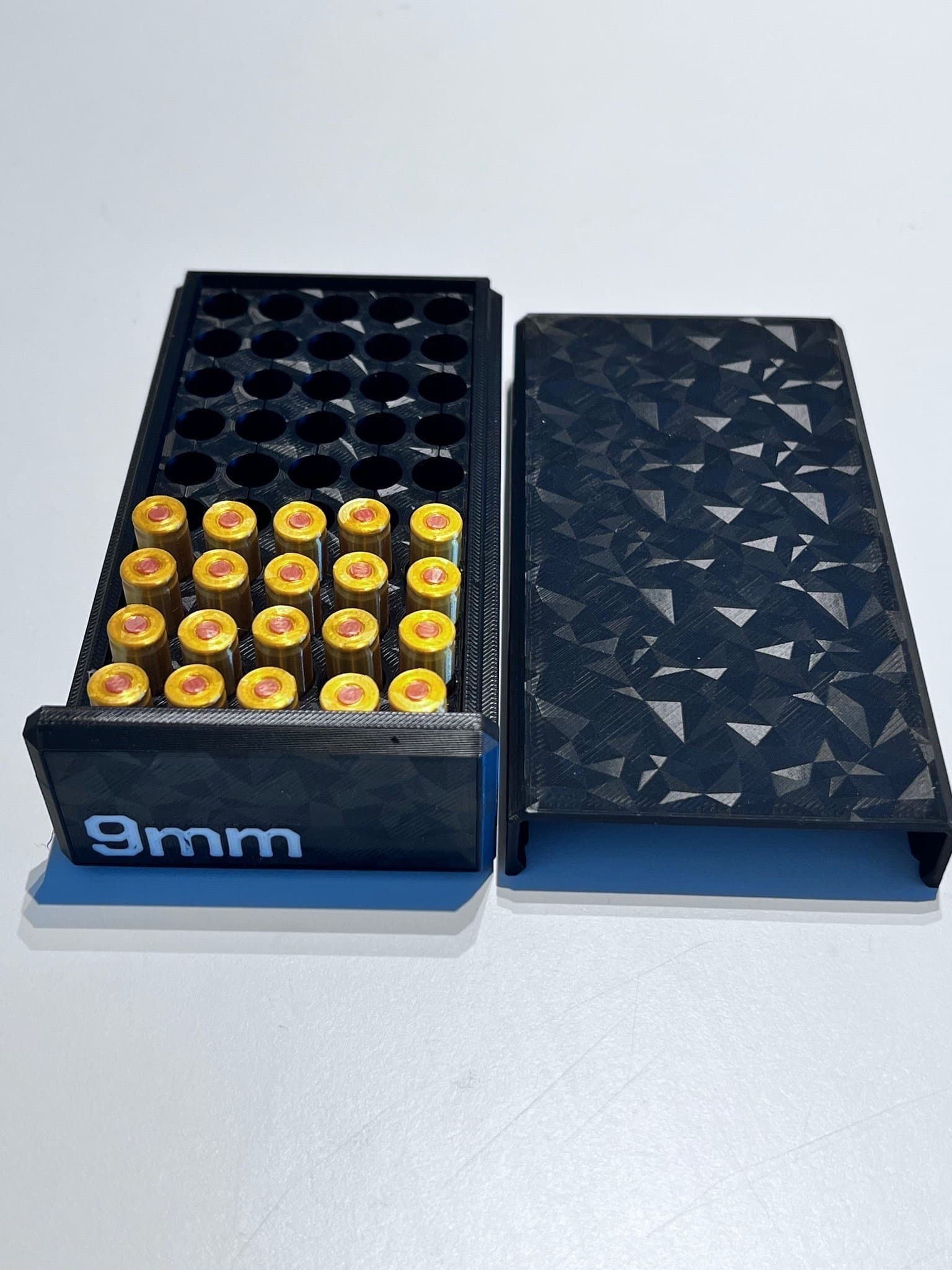 50 Patronask för 9mm